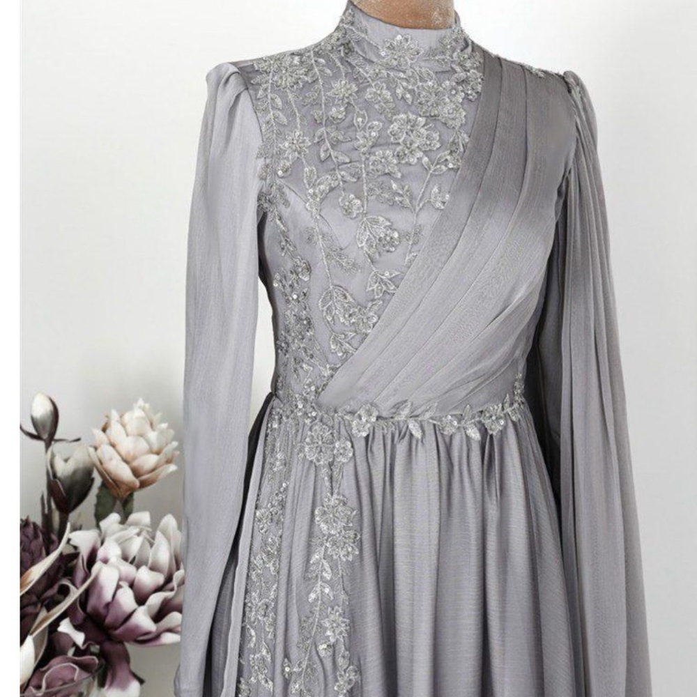 Elegant Gray Embroidered Dress
